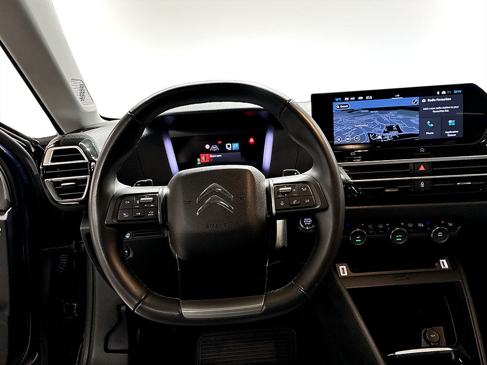 Bild på Citroen C4 Shine 1.2 PT 130hk Aut NAVI CARPLAY