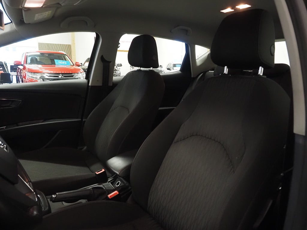 Seat Leon 1.2 TSI 110hk Style Teknikpaket P-Sensorer 2015