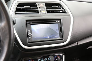 SUV Suzuki S-Cross 22 av 27