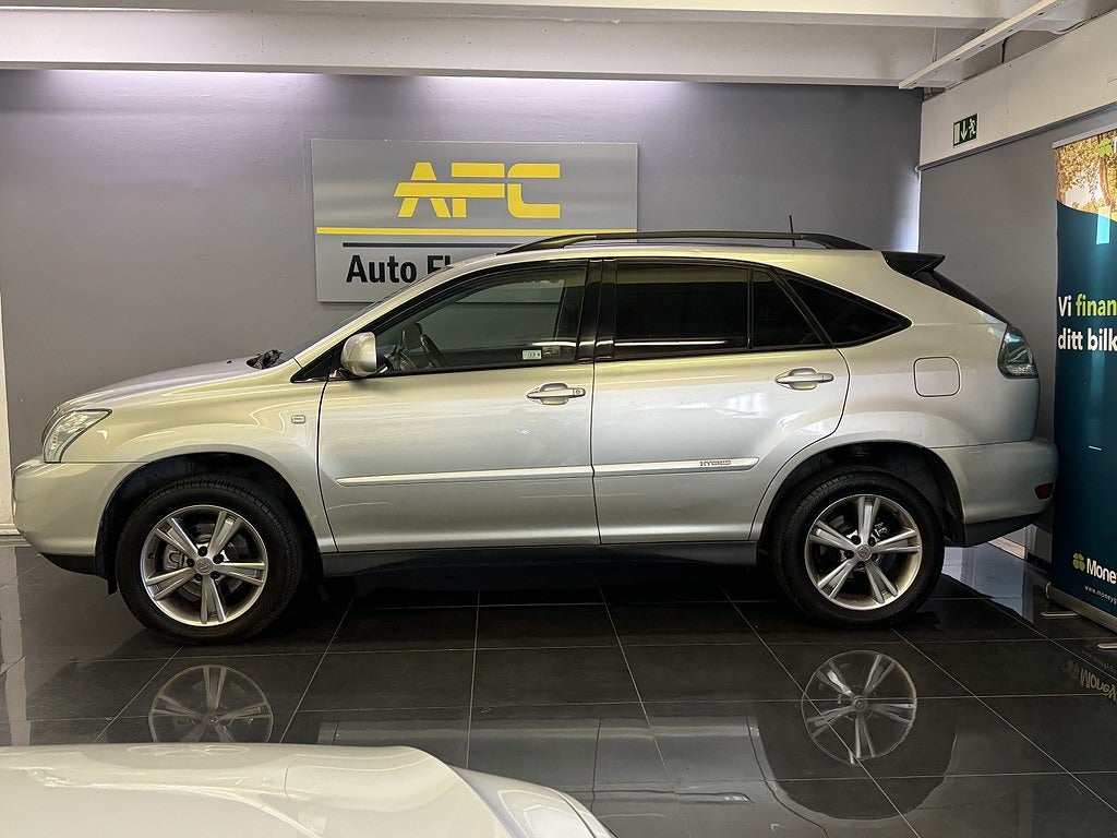 Lexus RX 400h AWD 3.3 V6 AWD CVT | S+V | Drag | Nybesiktad