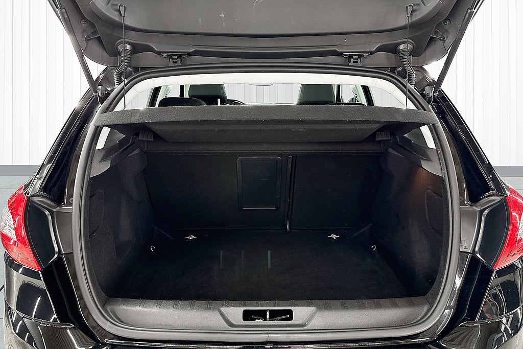 Peugeot 308 2014