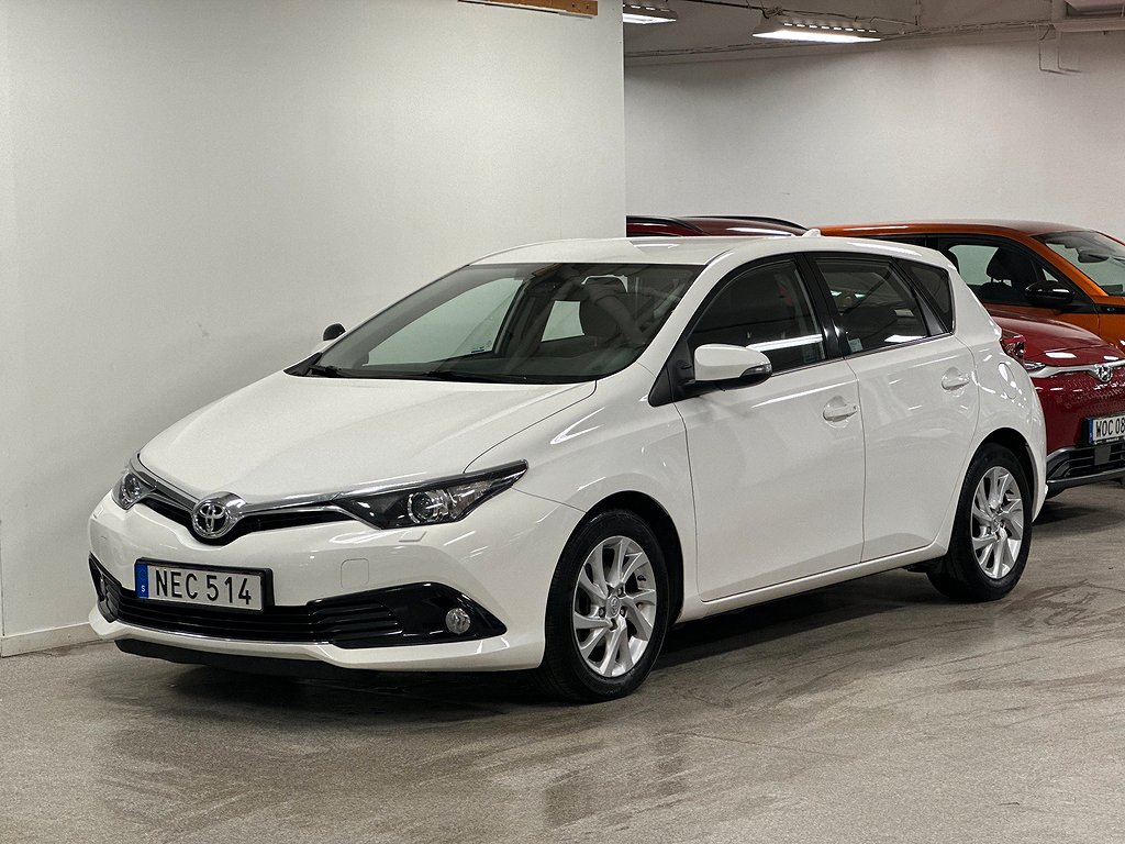 Toyota Auris 1.6 D-4D Active Euro 6 *MOMSBIL* 