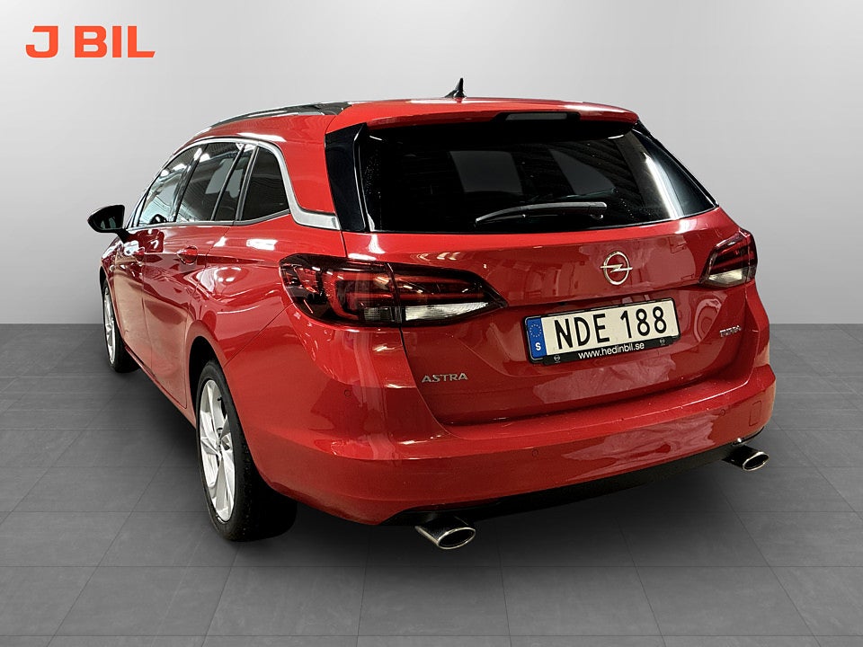 Bild på Opel Astra Dynamic Sports Tourer 1.6 DIT 200hk Aut NAVI