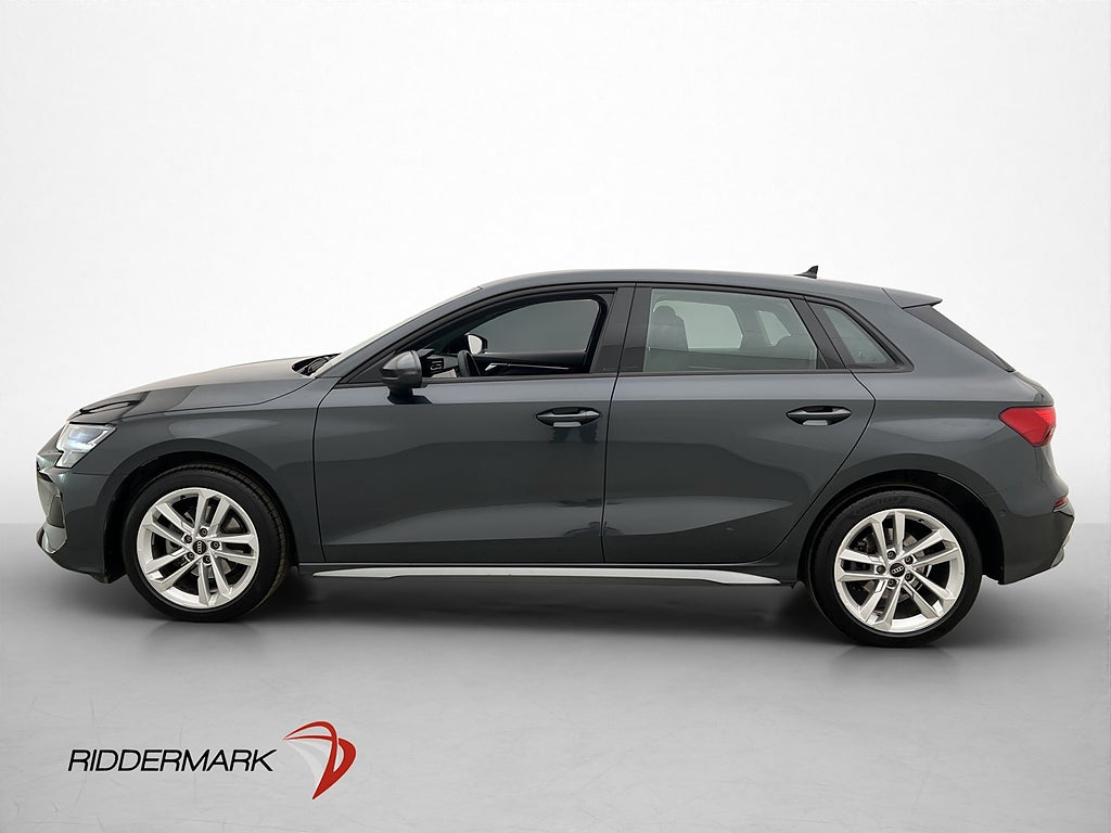 Audi A3 Sportback 35 TFSI 150HK Proline Kamera CarPlay Moms