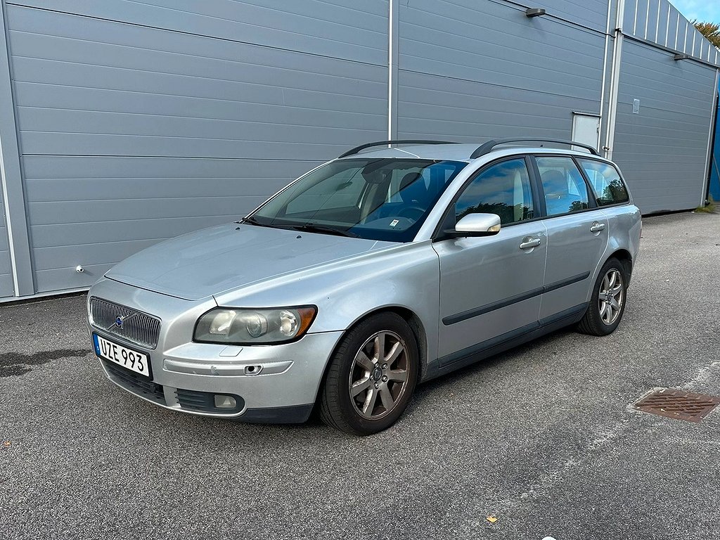 Volvo V50 2.4i  Automat