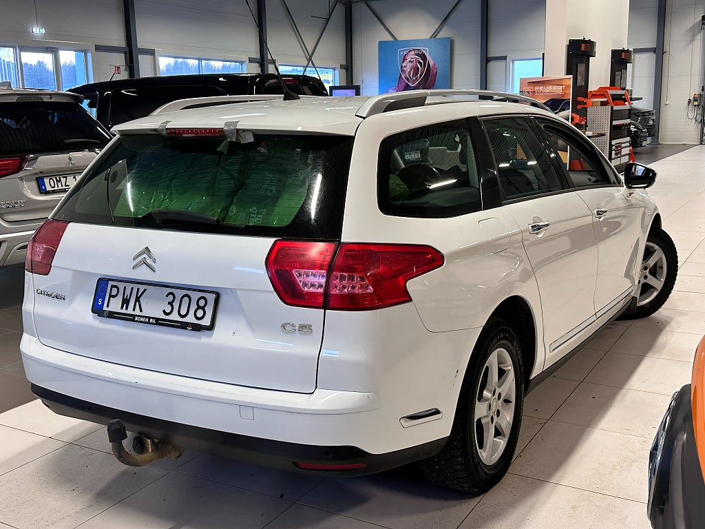 Citroën C5 Tourer 2.0 HDi 163hk Dragkrok Euro 5 thumbnail