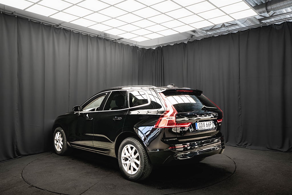 Volvo XC60 B4 AWD DRAG KAMERA D-VÄRMARE CARPLAY GOOGLE MOMS 197hk