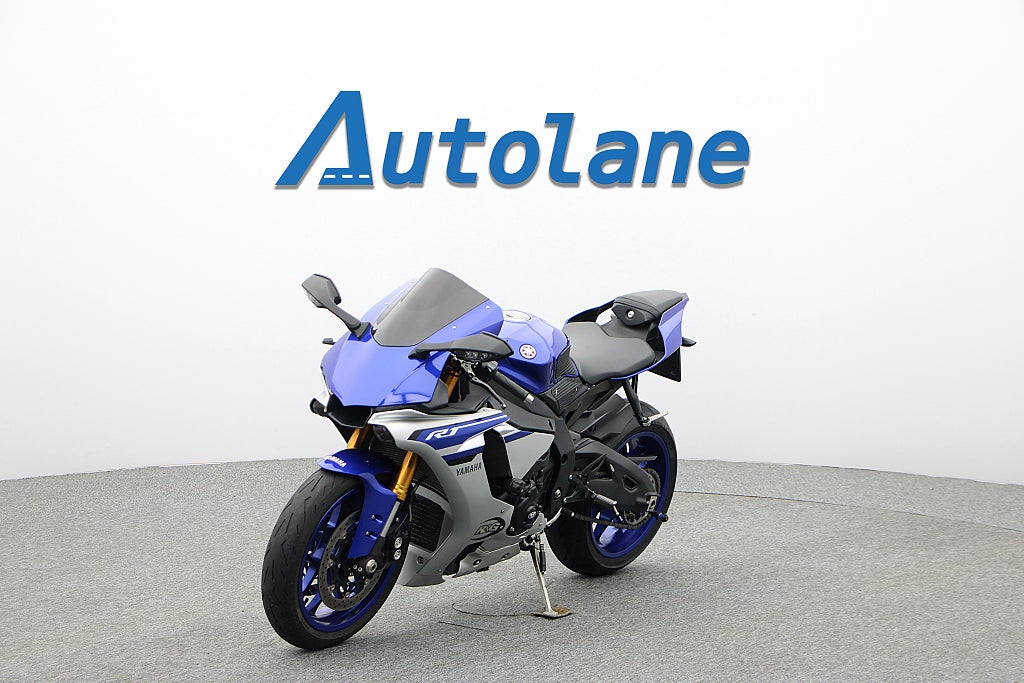 Yamaha YZF-R1 *Akrapovic Nyservad
