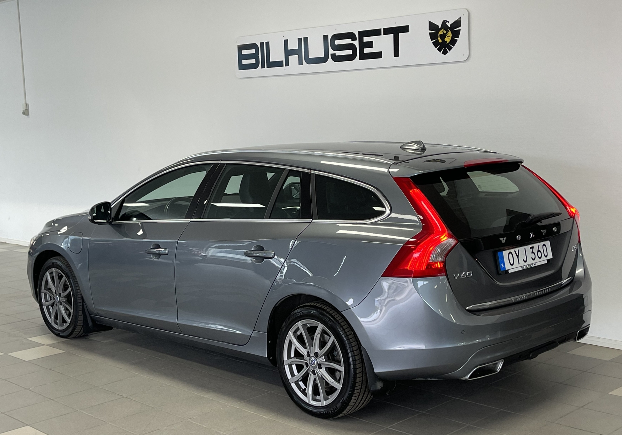 Volvo V60 2016, bild 2/41