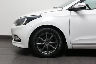 Halvkombi Hyundai i20 2 av 20