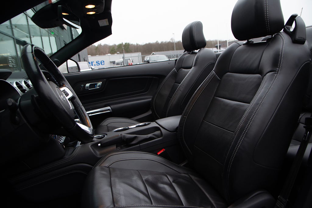 Ford Mustang GT V8 Convertible Cab 1 ägare Svensksåld