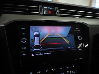 Kombi Volkswagen Passat 17 av 22