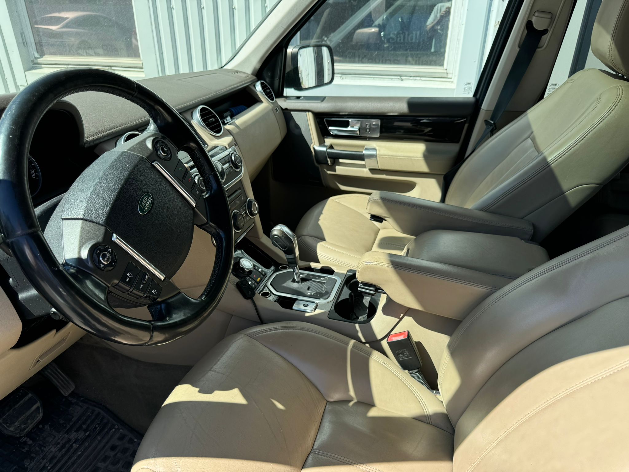 Land Rover Discovery 2011, bild 5/21