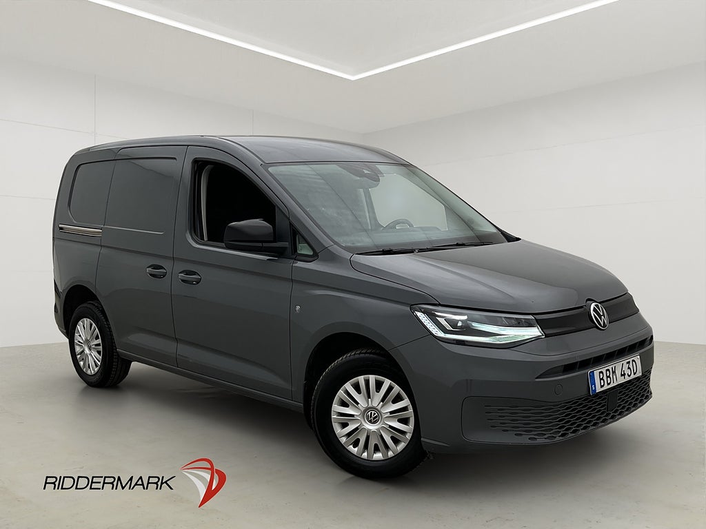 Volkswagen Caddy Cargo Värmare Drag B-Kamera CARPLAY MOMS