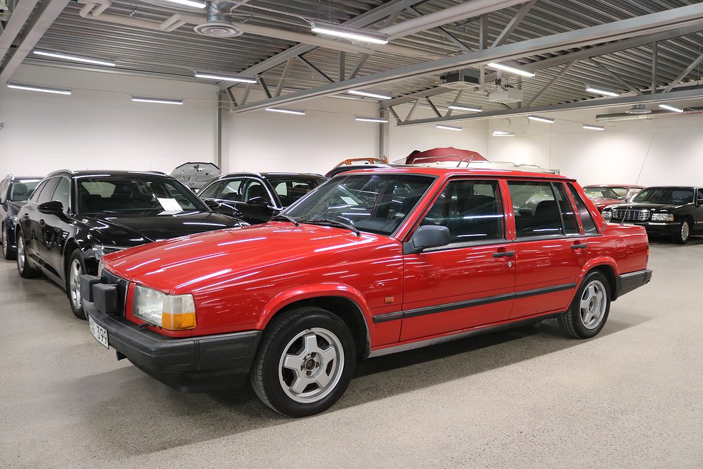 Volvo 740 GL/T  BLACKLINE 2.3