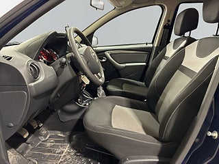 Dacia Duster 1.2 TCe 4x4 Värmare Kamkedja ISOFIX S&V-hjul