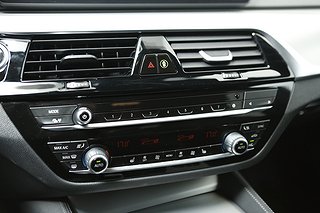 Kombi BMW 530e 23 av 26