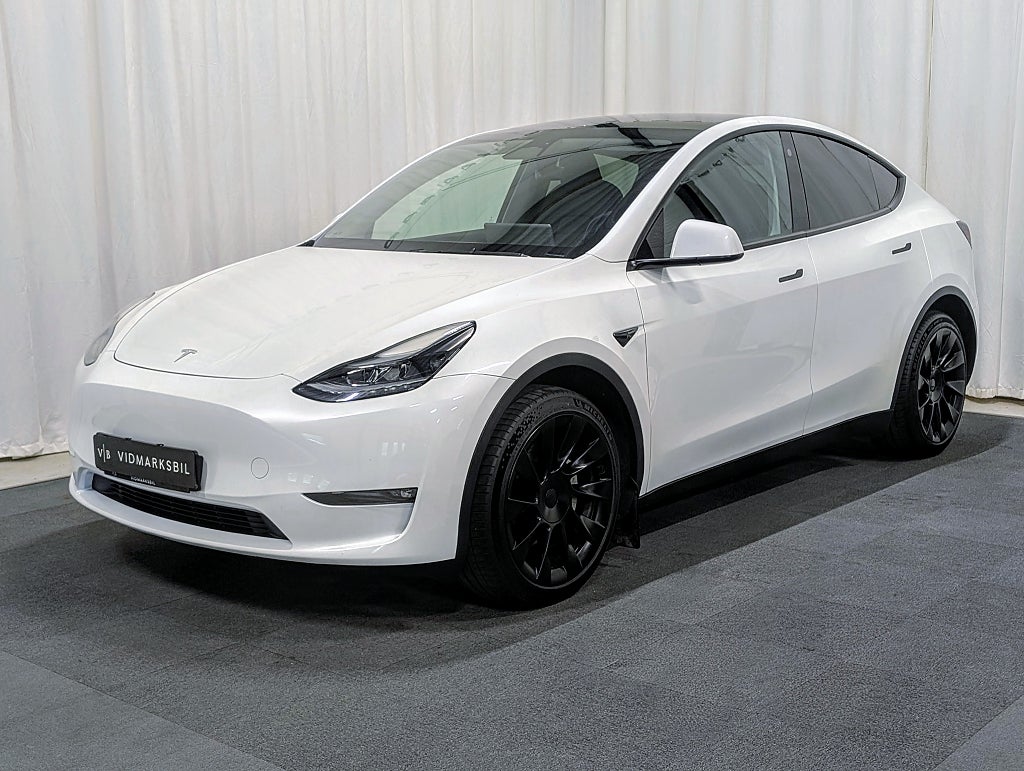 Tesla Model Y Long Range AWD|Drag|Pano|Skinn|