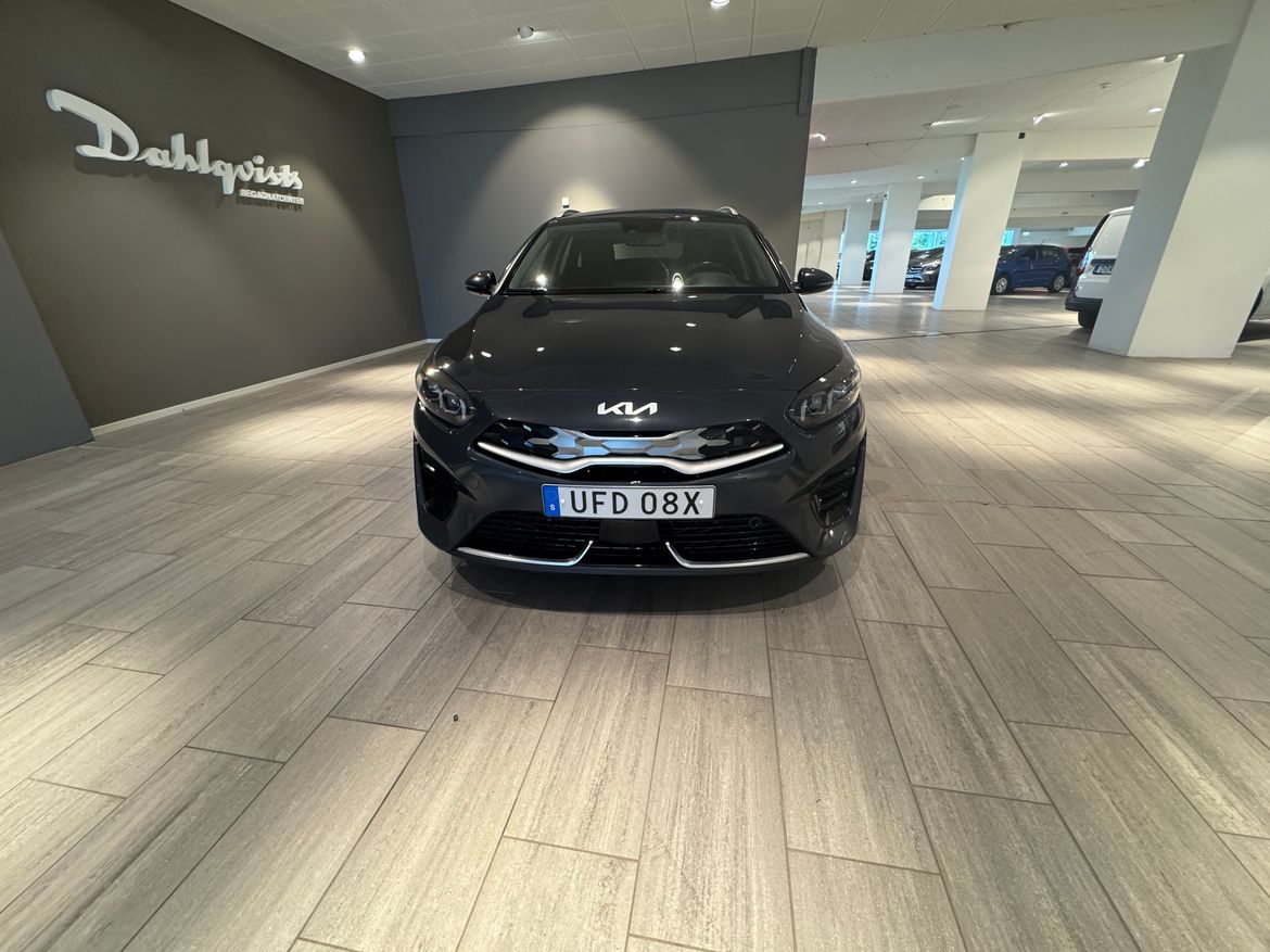 Kia Ceed 141hk 2023, bild 3/10