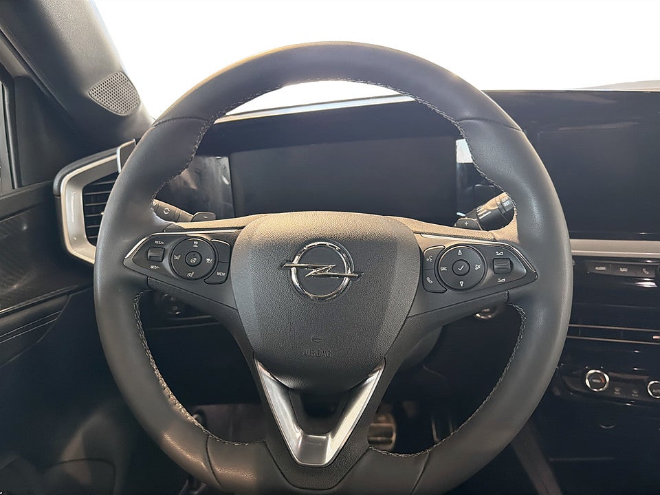 Bild på Opel Mokka Ultimate 1.2 PT 130hk Aut B-KAMERA RATTVÄRME