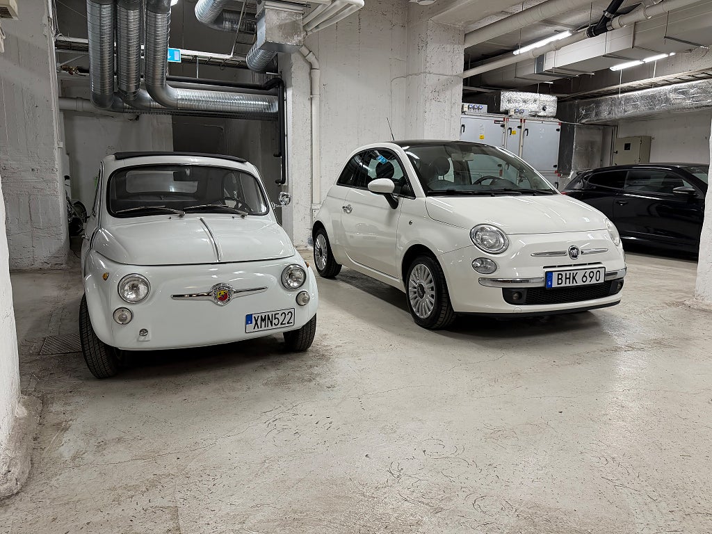 Fiat 500 1.3 16V MultiJet Lounge / Glastak / En Ägare
