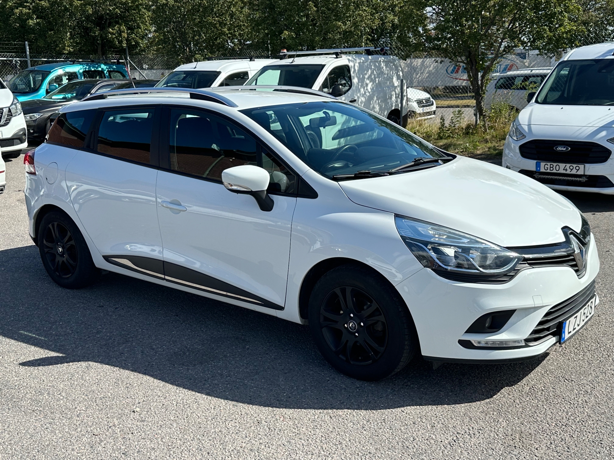 Renault Clio 2017, bild 2/44
