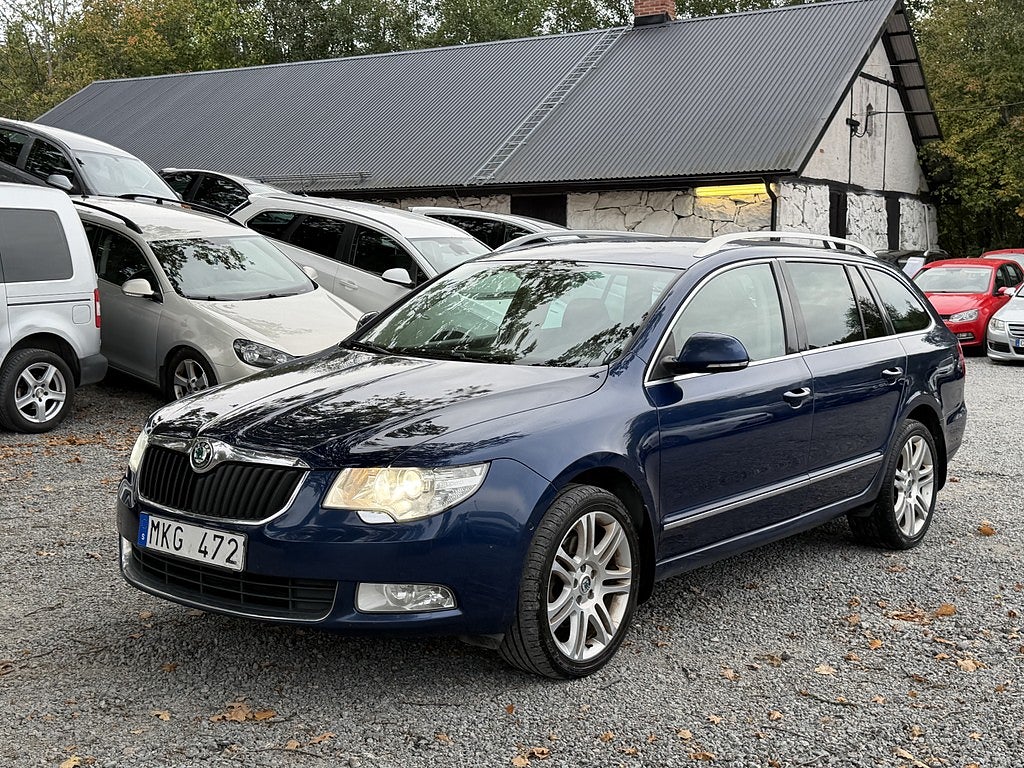 Skoda Superb 2.0 TDI 4x4 DSG, Elegance, Dieselvärmare, Drag, 140 hk