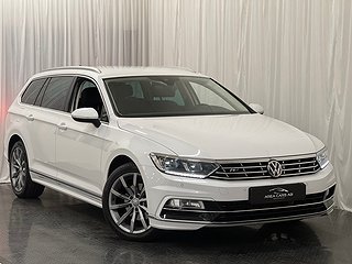 Volkswagen Passat Sportscombi 2.0 TDI R-Line/Värmare/Drag/Moms