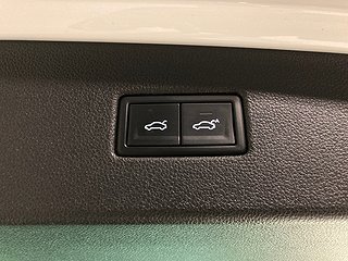SUV Volkswagen Tiguan 9 av 20