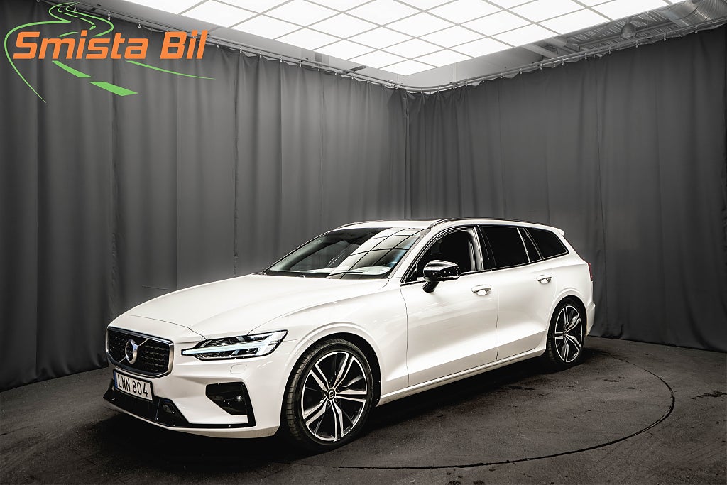 Volvo V60 T4 R-Design PANO LÄDER DRAG H/K 360° HUD ELSTOL B-VÄRM