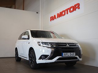 SUV Mitsubishi Outlander 1 av 23