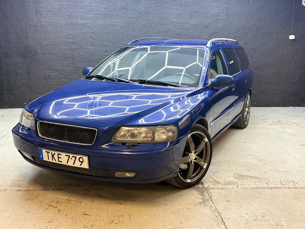 Volvo V70 2.4 T Ocean Race
