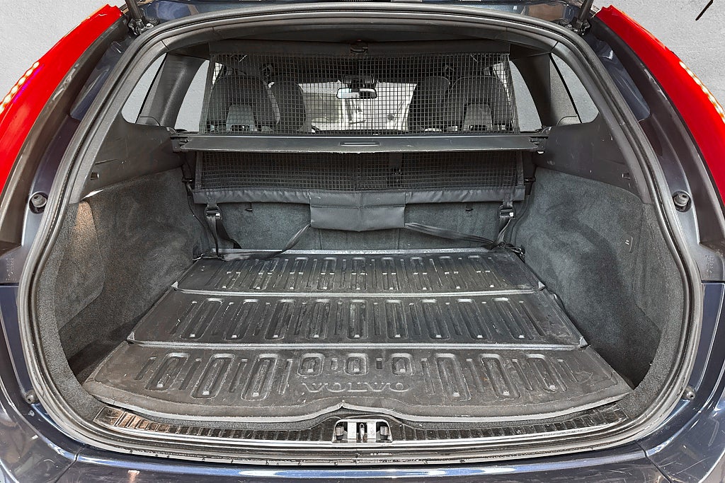 Volvo XC60 D4 AWD Geartronic Momentum Dragkrok 2-Ägare Välservad