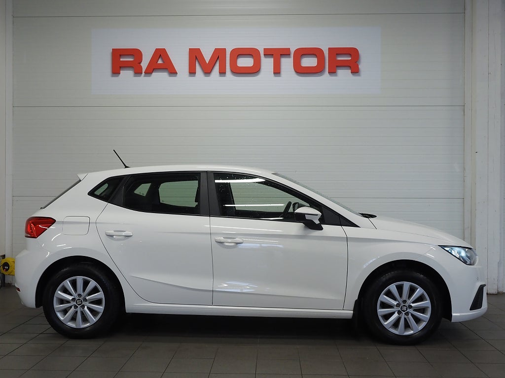 Seat Ibiza 1.0 TSI 115hk DSG Style Automat P-Sensorer 2020
