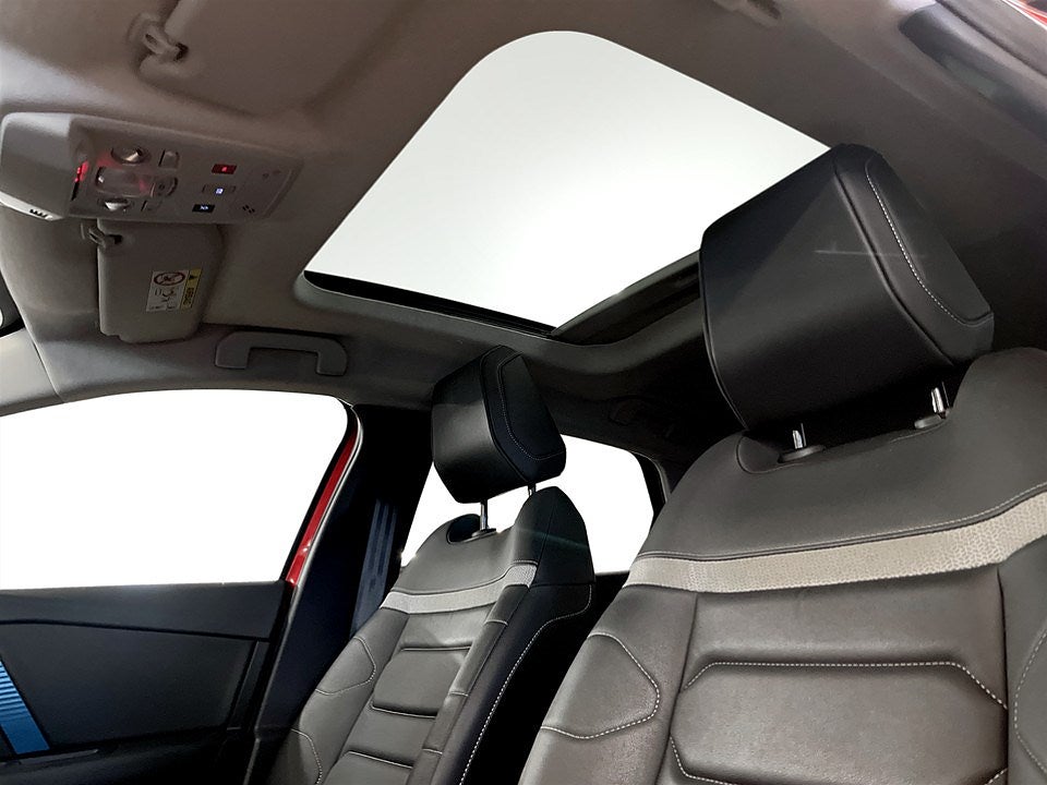 Bild på Citroën e-C4 Shine Exclusive 50kWh 136hk Aut - 360,ELSTOL,PANO