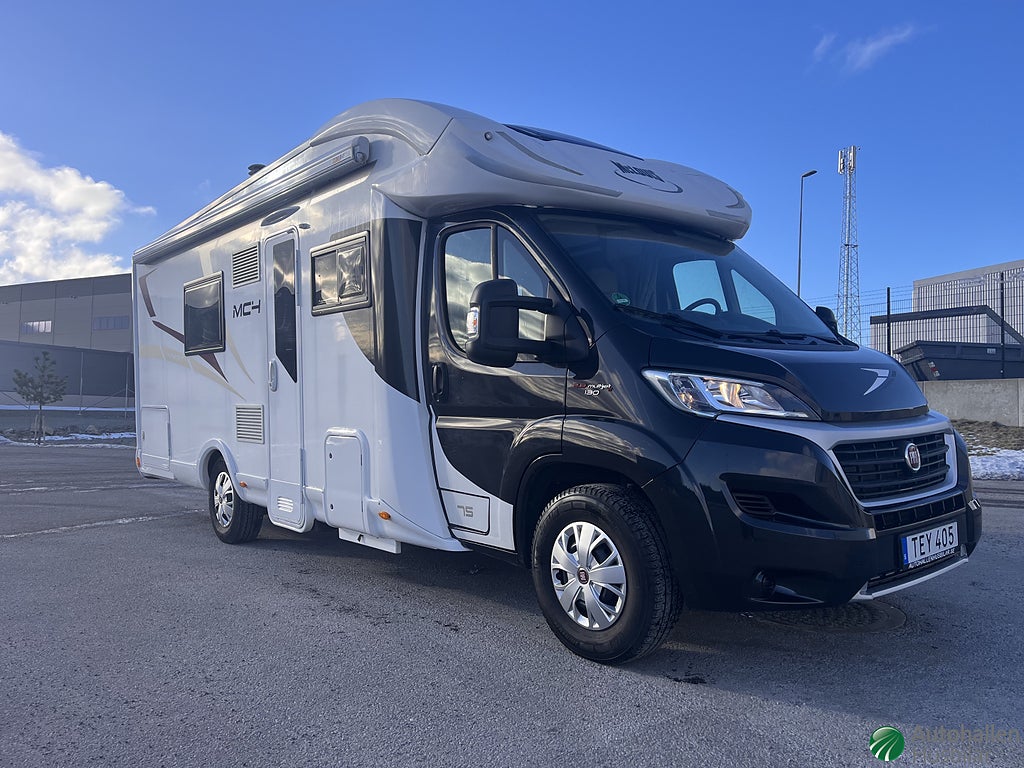 McLouis MC4-75 / Låga långbäddar / Taksäng