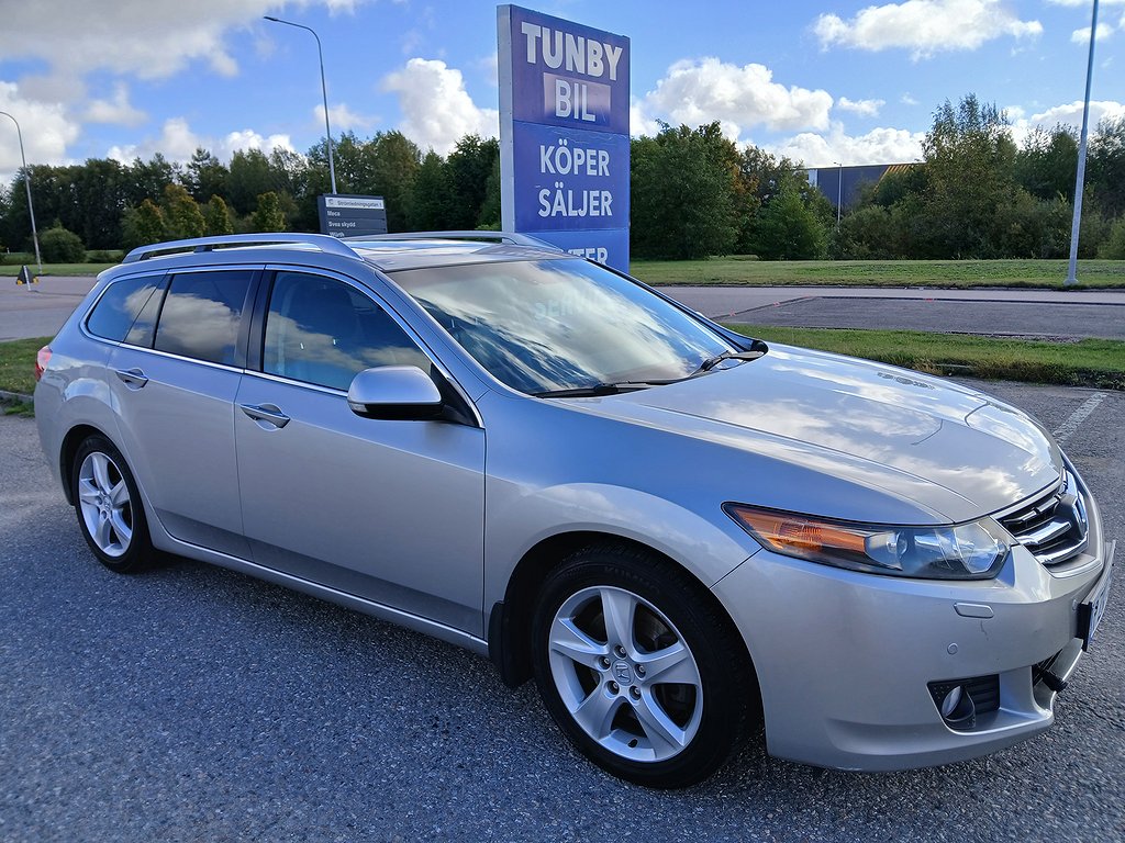 Honda Accord Tourer 2.4/Nyservad/ SÅLD