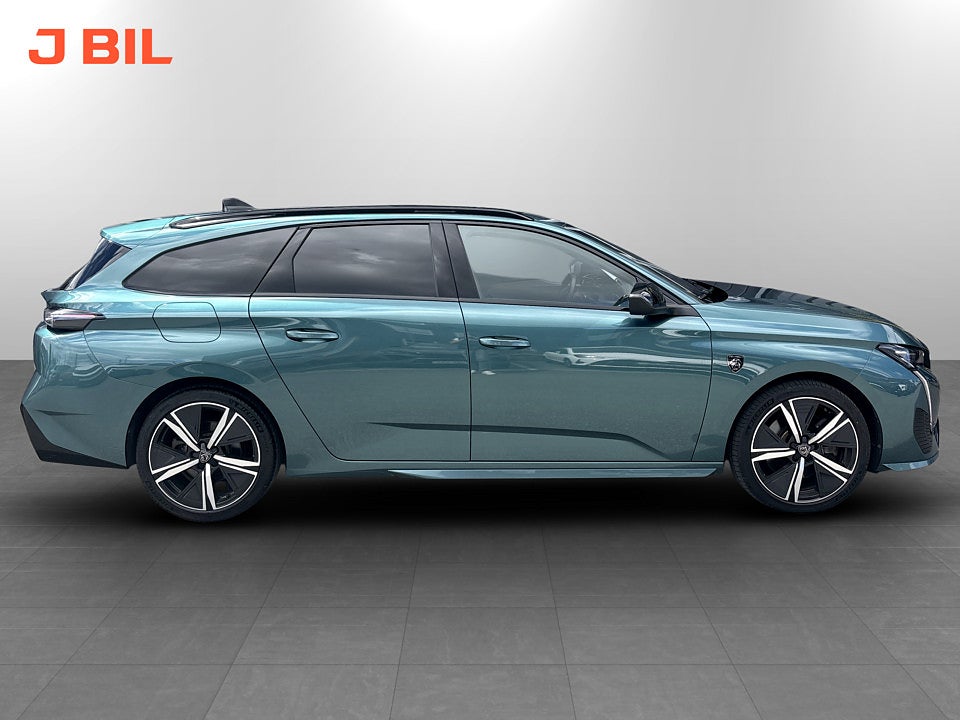 Bild på Peugeot 308 sw GT PHEV 224hk Aut B-KAMERA NAVI