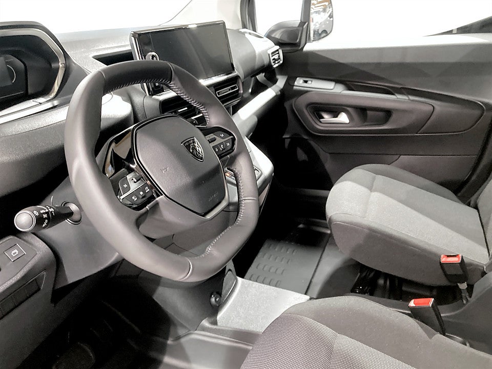 Bild på Peugeot Partner Crew Cab *Utökad Last* 1.5 BlueHDi 130hk Aut - DEMO