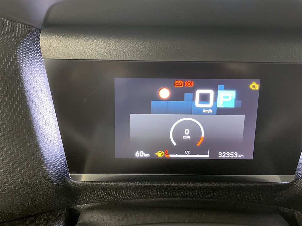 Bild på Citroën C4-X Shine 1.2 PT 130hk Aut B-KAMERA NAVI