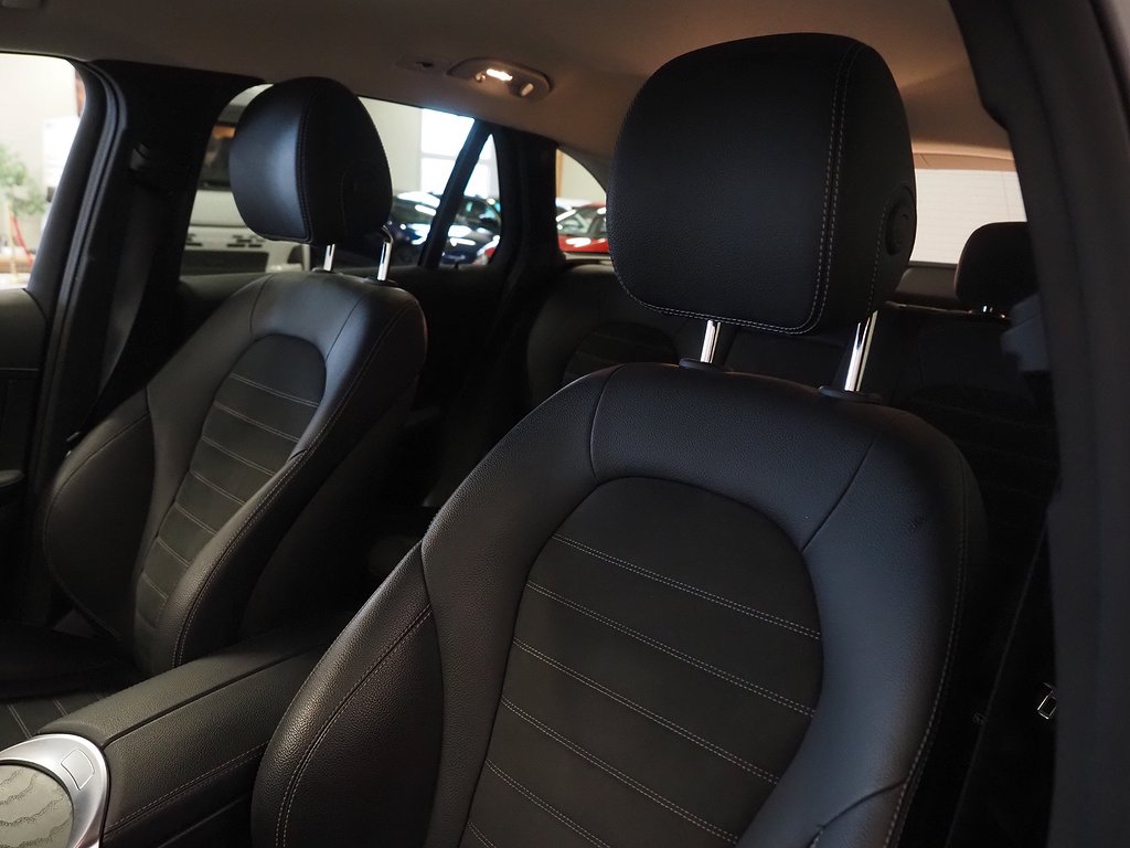 Mercedes-Benz GLC 300 de 4MATIC 9G-Tronic AMG Cockpit Drag 2022