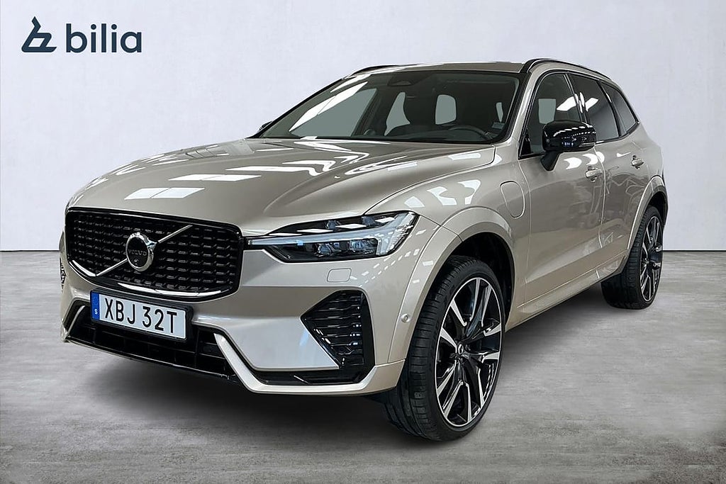 Volvo XC60 T8 Ultra Dark 22” B&W Luftfjädring Drag Massag...