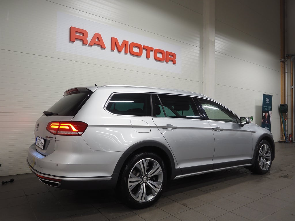 Volkswagen Passat Alltrack 2.0 TDI 240hk 4Motion GTS Kamera Drag Värmare Sk 2017