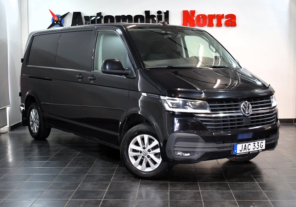 Volkswagen Transporter T30 2.0 TDI SCR Lång/Moms/360 Kamera/Drag