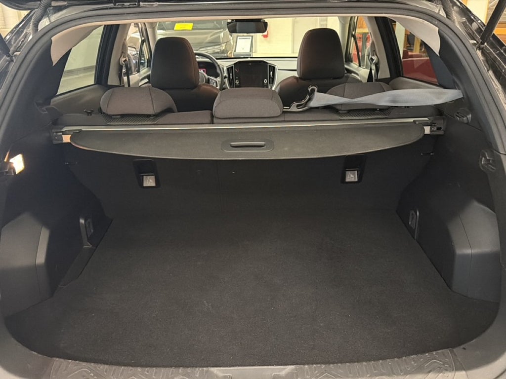 Subaru Crosstrek Limited e-Boxer 150hk – bild 13