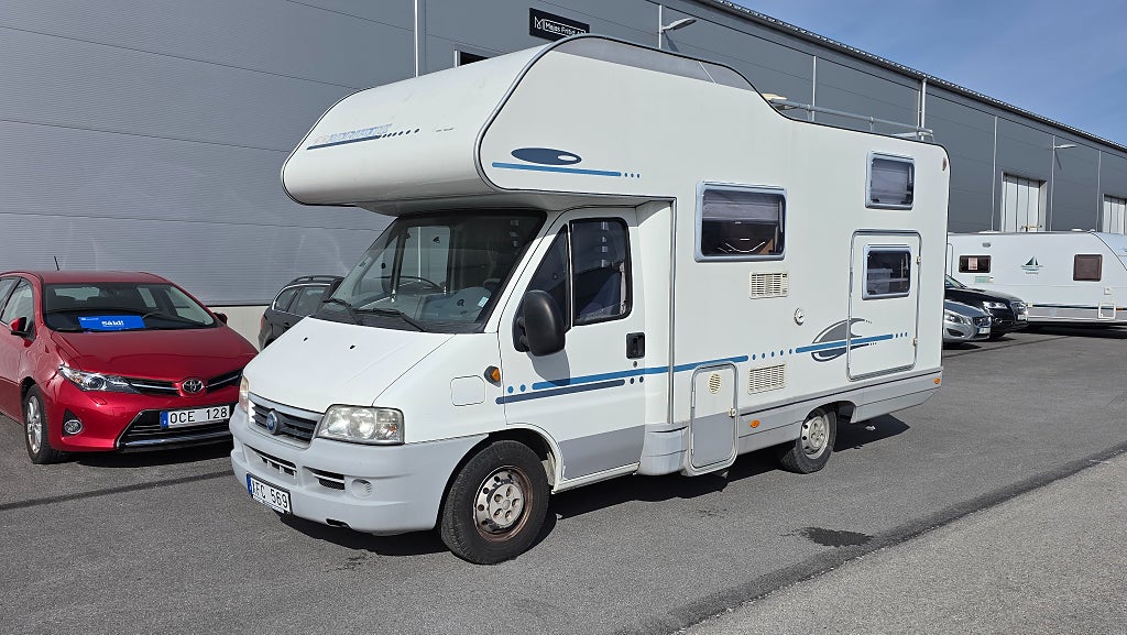 Adria Adriatik  572 DK *Våningssängar 