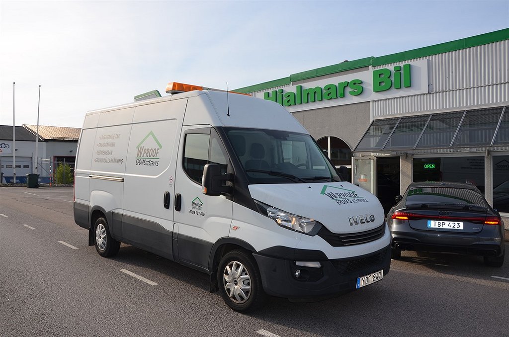 Iveco Daily 35-180 Skåpbil 3.0 JTD Hi-Matic 180hk