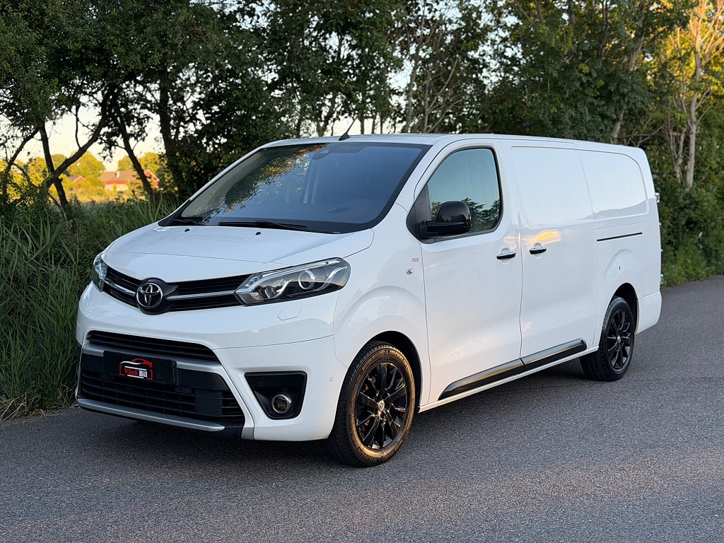 Toyota ProAce 2.0 D-4D Kamrem Bytt Leasingbar Momsbil  Euro 6