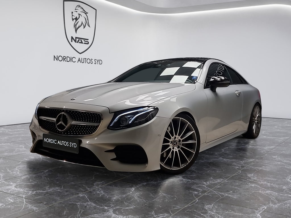 Mercedes-Benz E 200 Coupé / AMG / Pano / Widescreen / Burmester 
