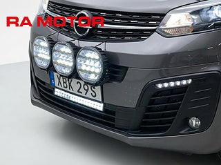 Transportbil - Skåp Opel Vivaro 7 av 21